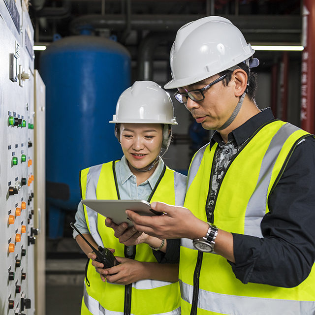 如心酒店集团专业维修及保养服务：为各类物业提供专业的设备安装、维修与保养支援，确保系统高效运行并延长物业资产寿命，全面提升营运效益。