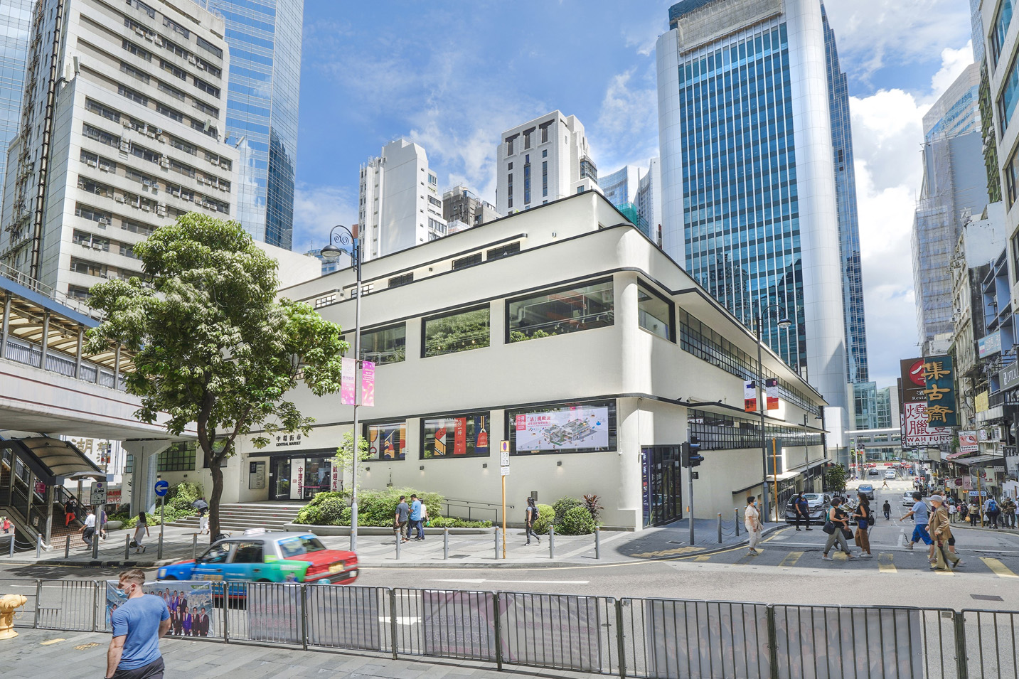 Partners with the Urban Renewal Authority to jointly operate and manage Central Market, which launches its soft opening