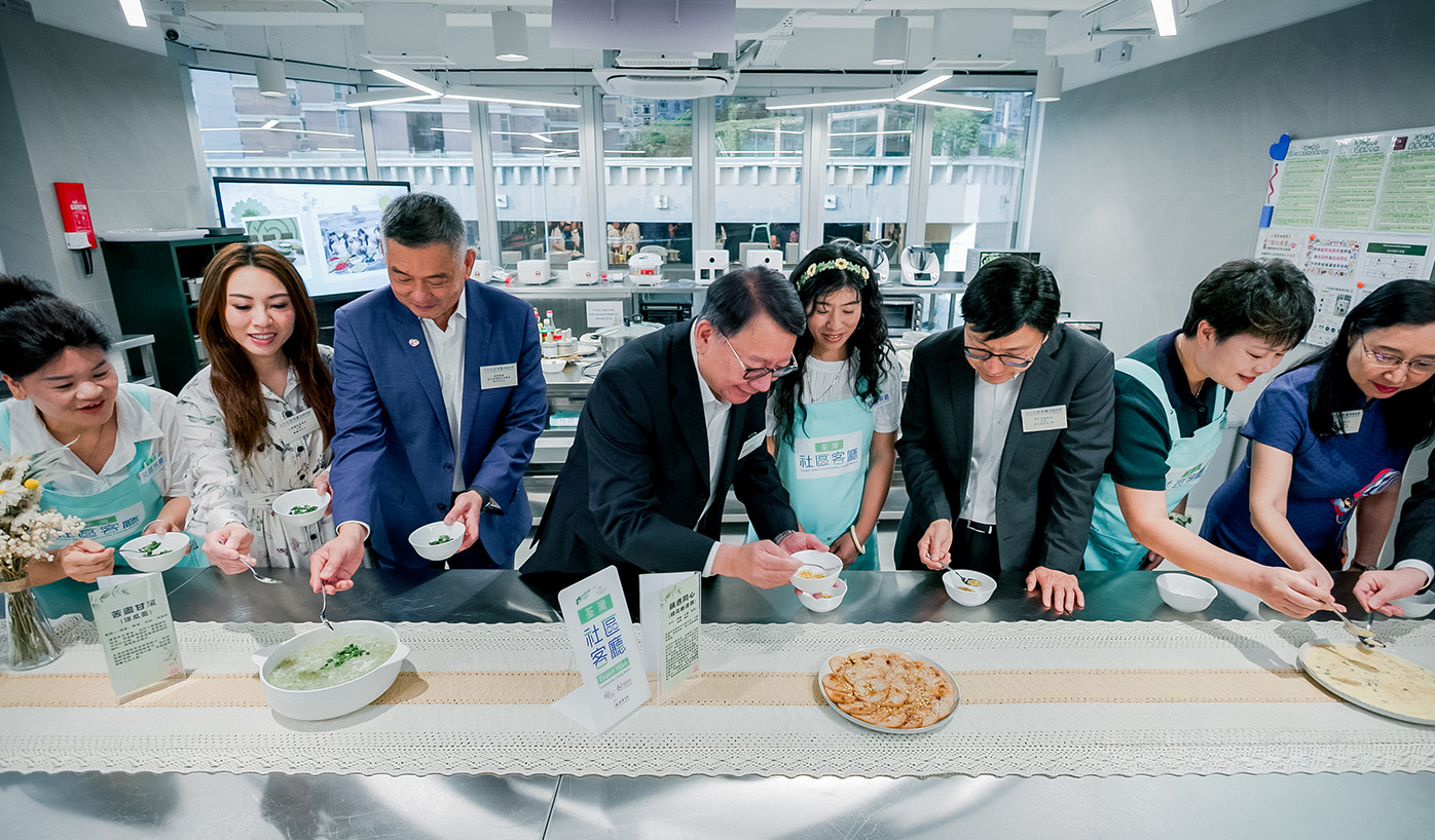 荃湾社区客厅设有「窝心煮意」煮食空间，可供八个家庭同时使用。