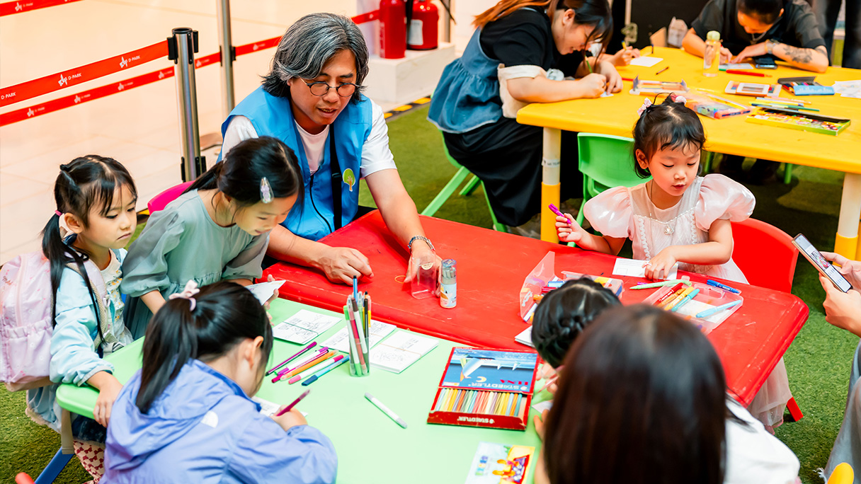 By providing D·PARK as the venue, Chinachem Group brought together green brands, community partners and the public to explore more sustainable ways of living.