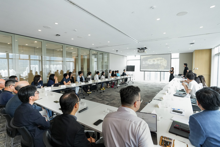 Yung Shue Au villagers and the joint team attended a meeting with Chinachem Group to share project progress and exchange ideas.